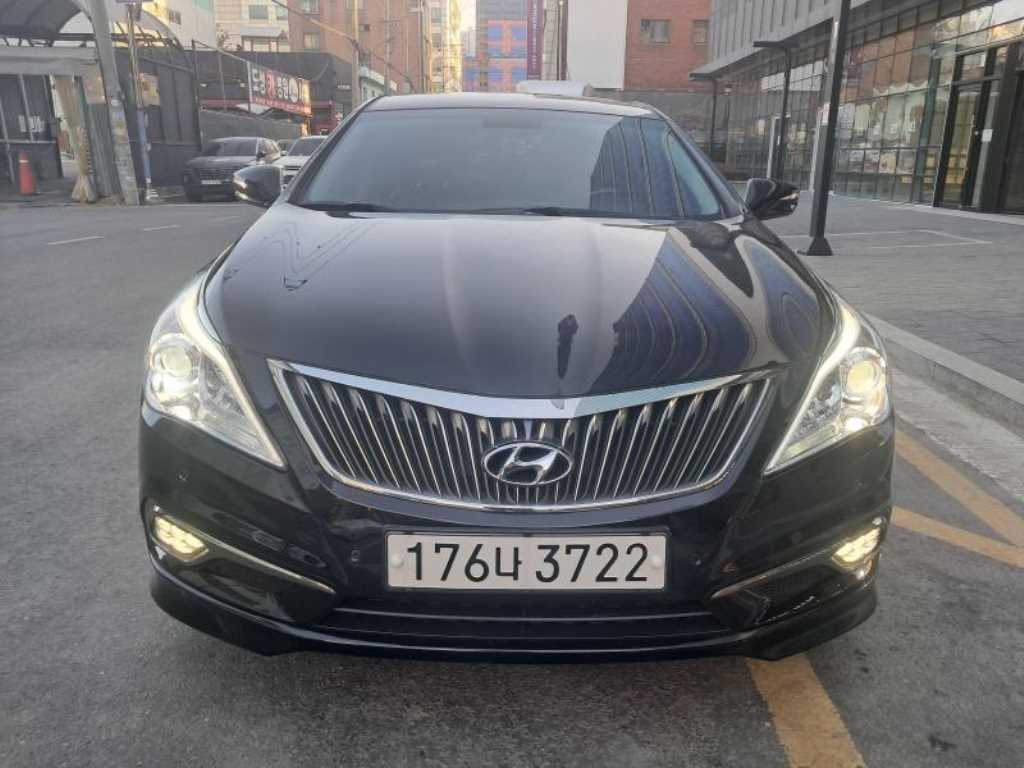 HYUNDAI Grandeur 2015 Negro - Importación desde Corea - HF Imports Iquique - Foto 1