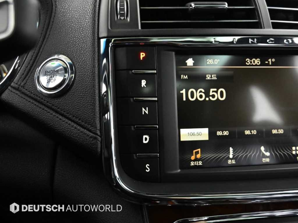 Lincoln Continental - Vista 9