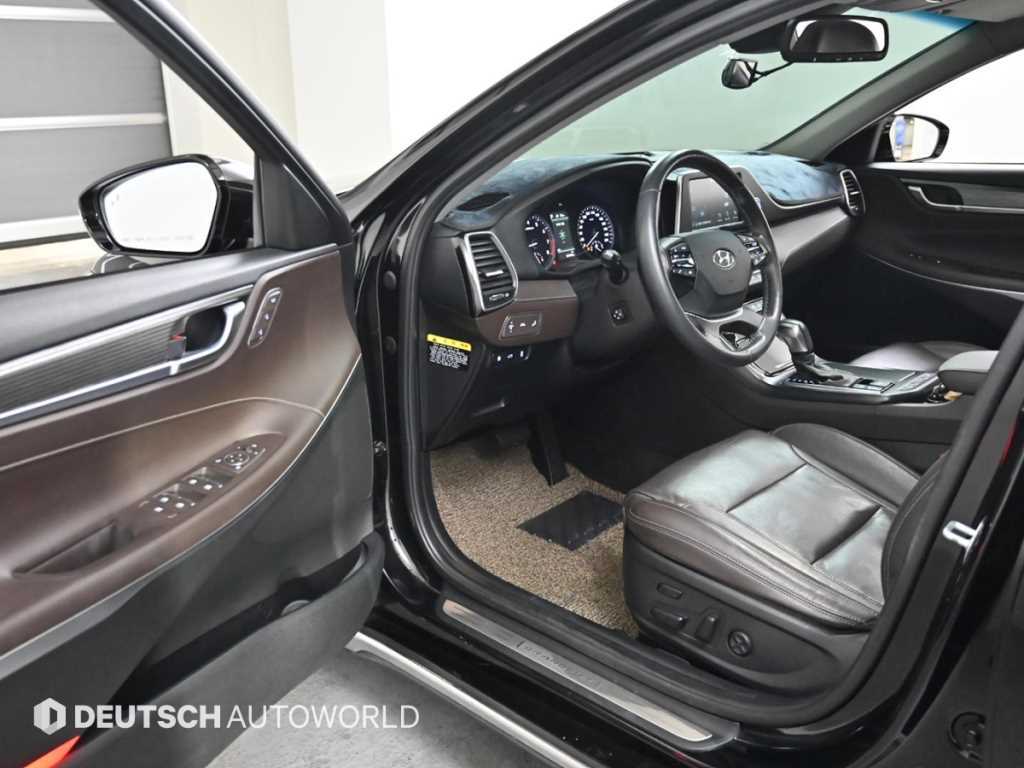 HYUNDAI Grandeur - Vista 8