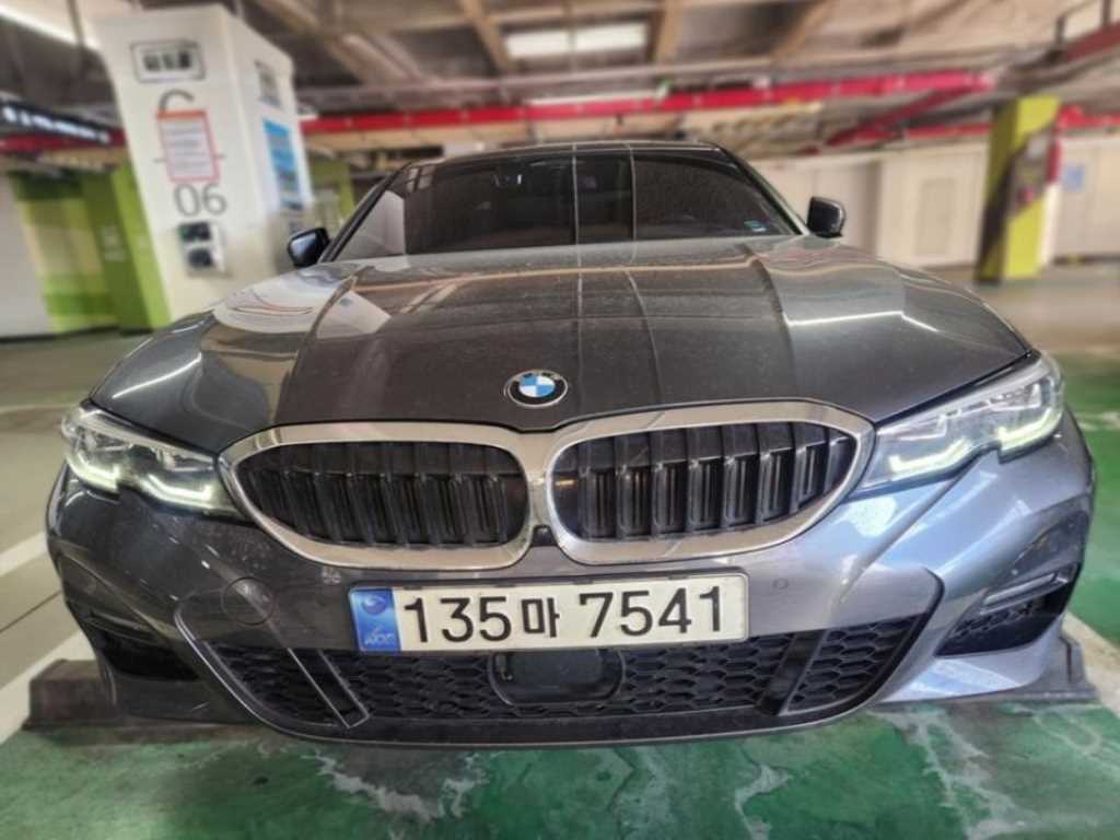 BMW 3 series 2021 Gris - Importación desde Corea - HF Imports Iquique - Foto 1
