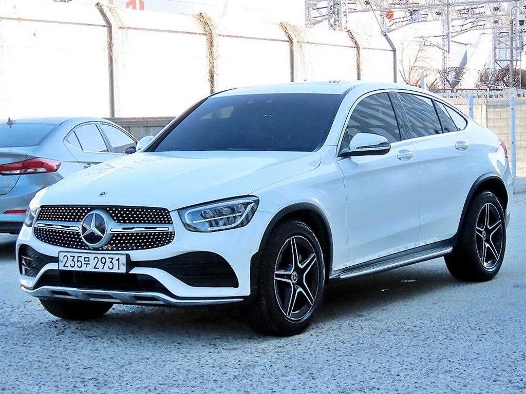 Mercedes Benz GLC Class - Vista 2