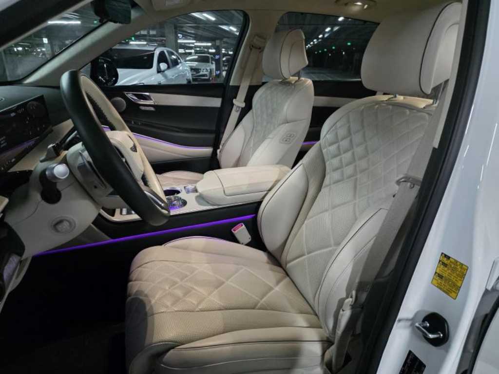 Genesis GV80 - Vista 12