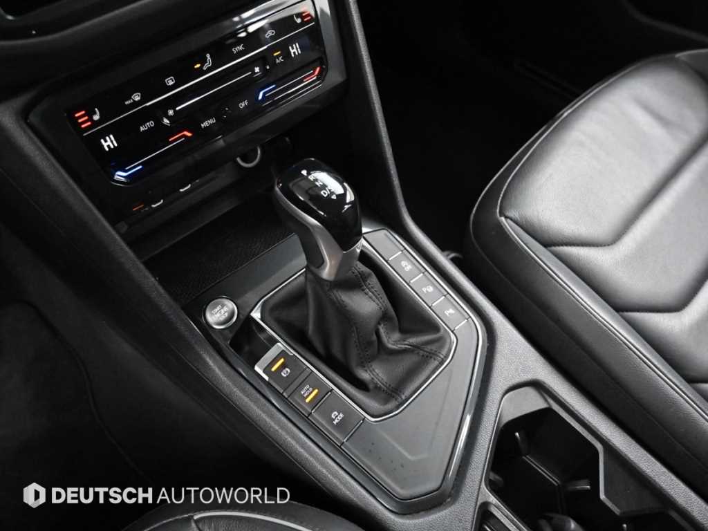 Volkswagen Tiguan - Vista 9