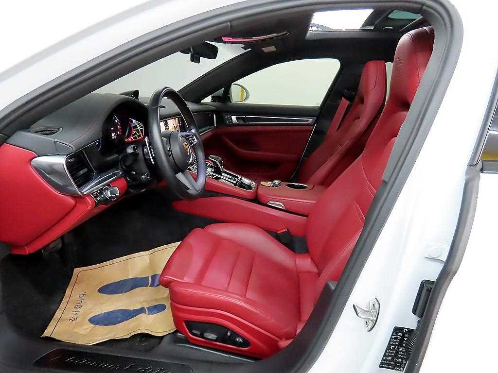 Porsche Panamera - Vista 5