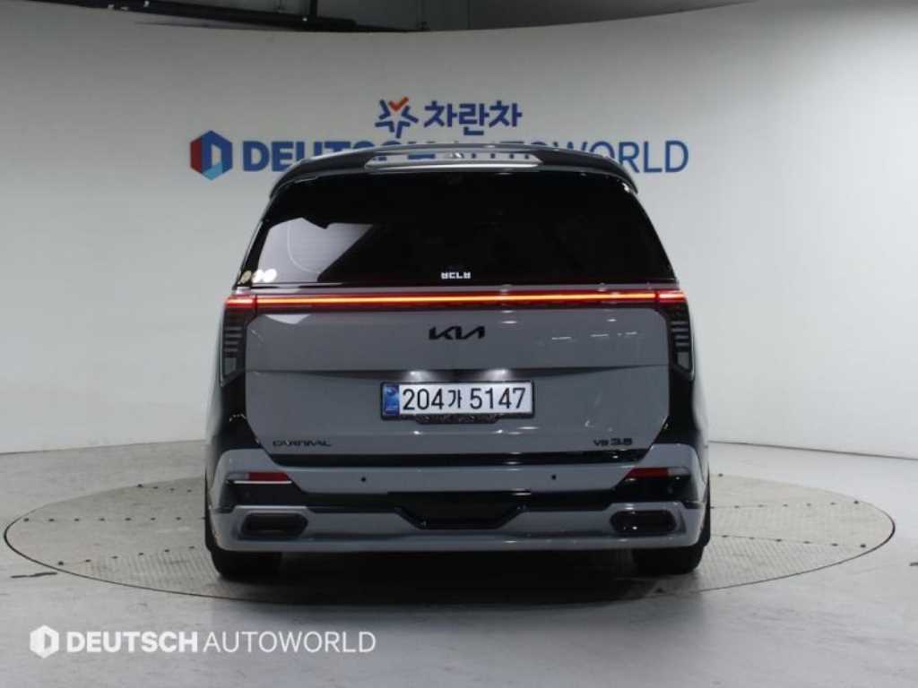 KIA Carnival - Vista 5