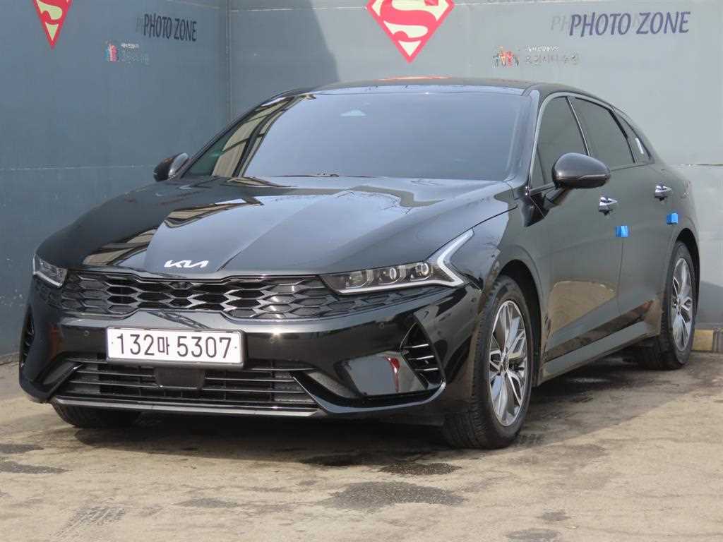 KIA K5 2023 Negro - Importación desde Corea - HF Imports Iquique - Foto 1