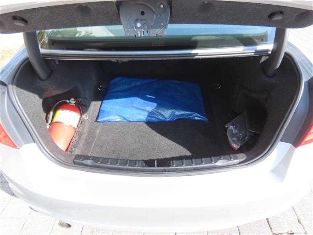 BMW 3 series 2015 Plateado - Importación desde Corea - HF Imports Iquique - Foto 18