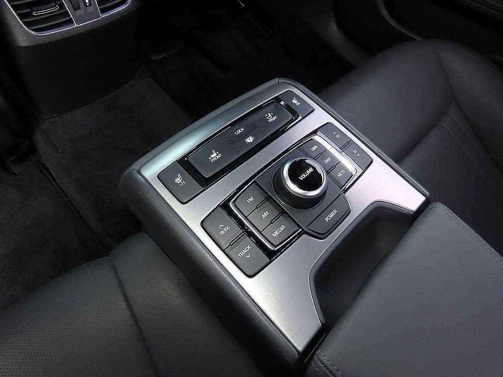 HYUNDAI Genesis 2015 Negro - Importación desde Corea - HF Imports Iquique - Foto 18