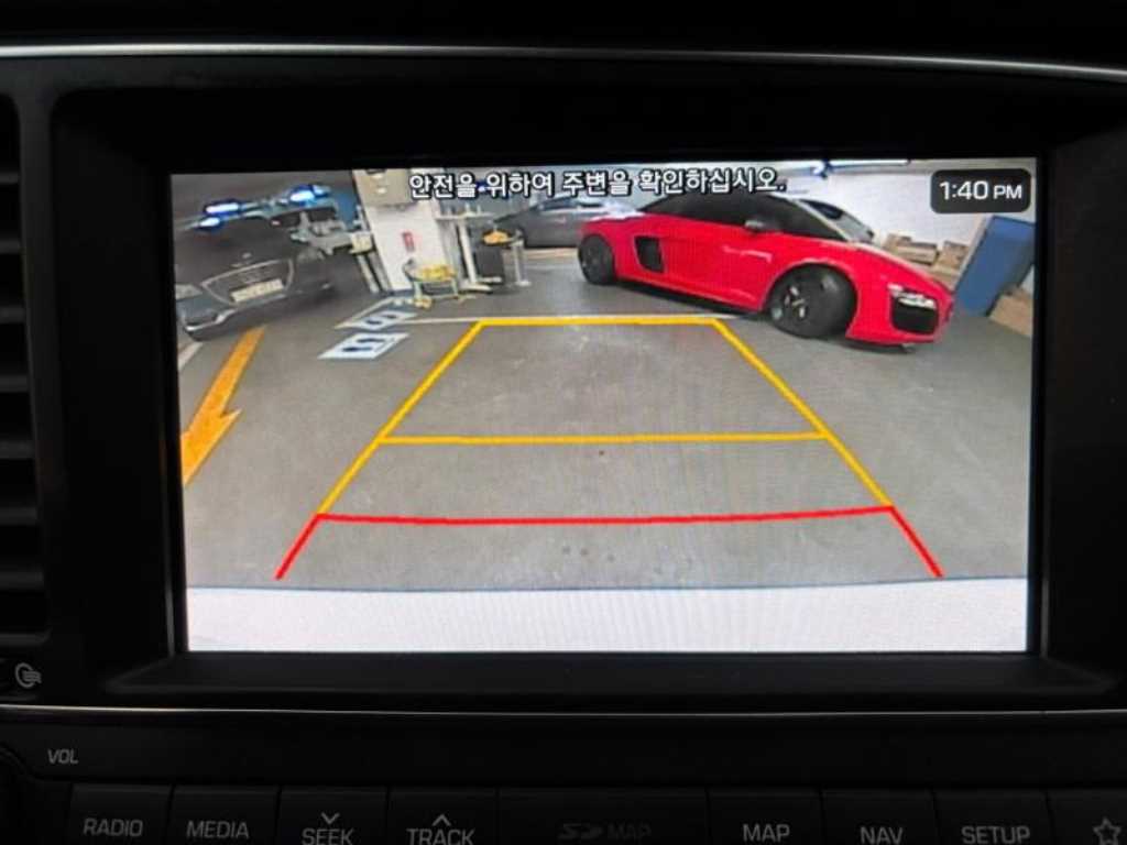 HYUNDAI Avante - Vista 12