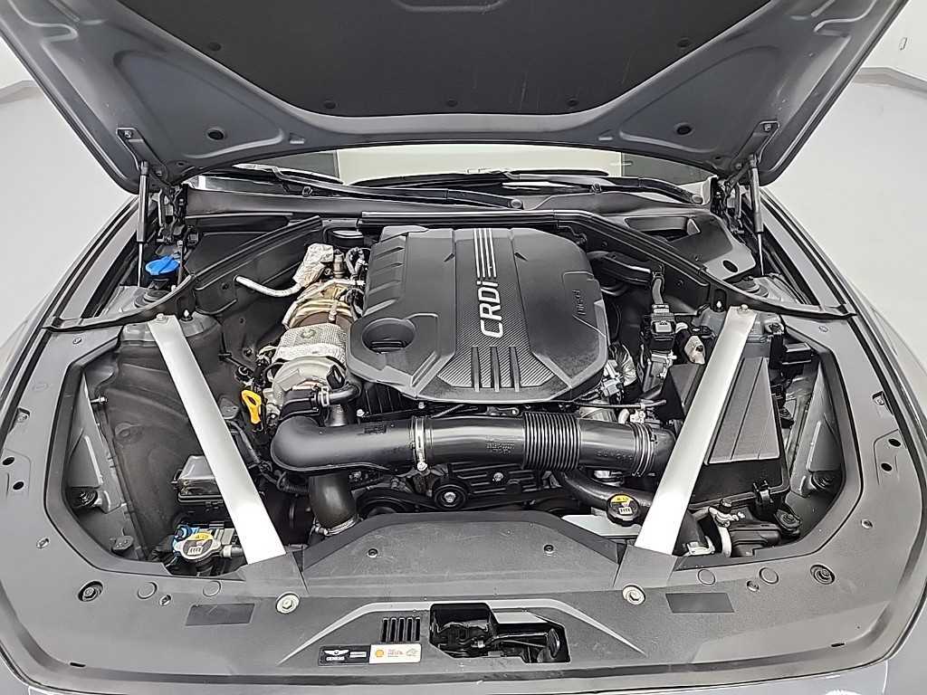 Genesis G70 - Vista 5