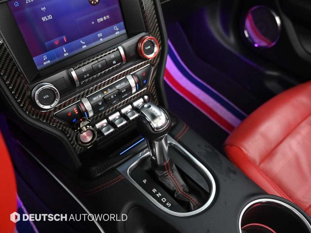 Ford Mustang - Vista 9