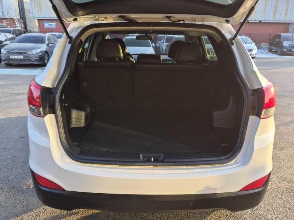 HYUNDAI Tucson 2013 Blanco - Importación desde Corea - HF Imports Iquique - Foto 13