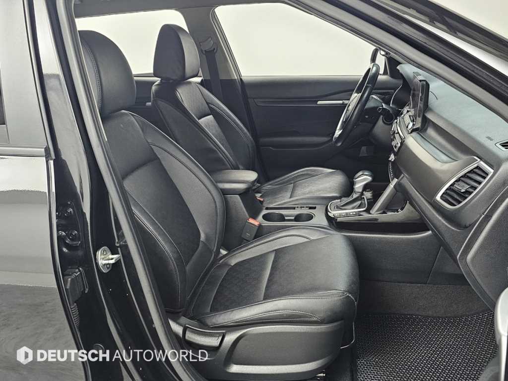KIA Seltos - Vista 10