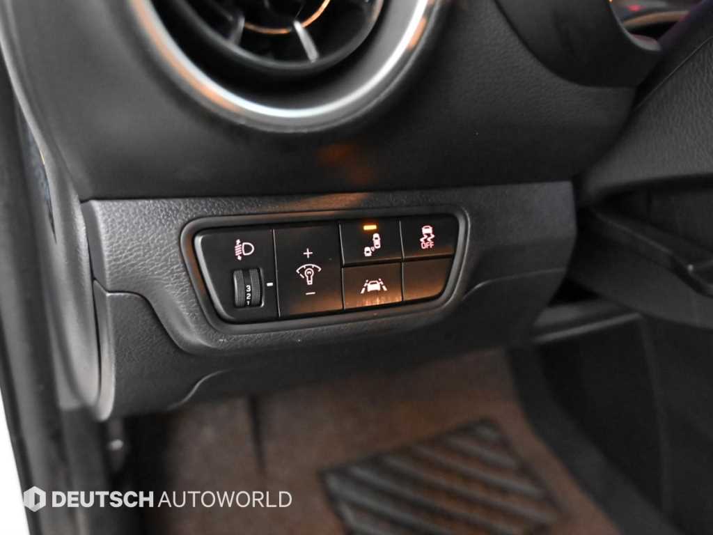 KIA K3 2020 Blanco - Importación desde Corea - HF Imports Iquique - Foto 17