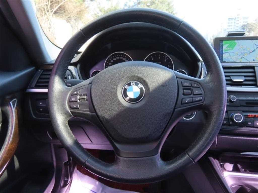 BMW 3 series 2015 Plateado - Importación desde Corea - HF Imports Iquique - Foto 16