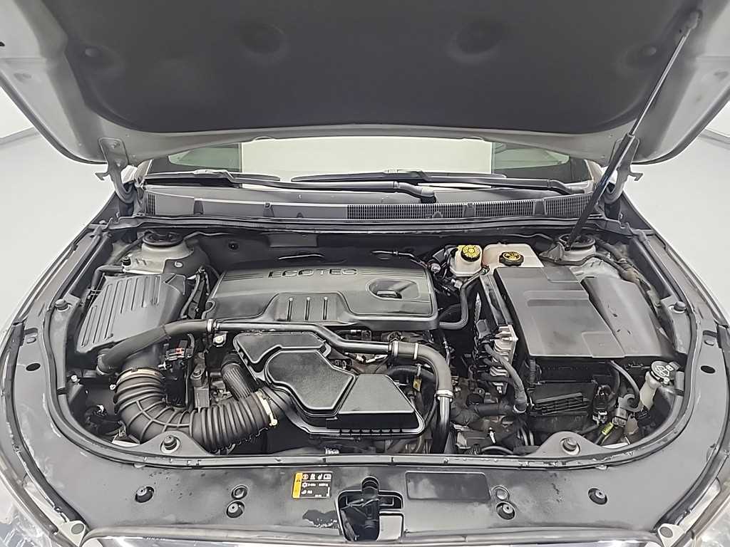 DAEWOO Alpheon - Vista 5