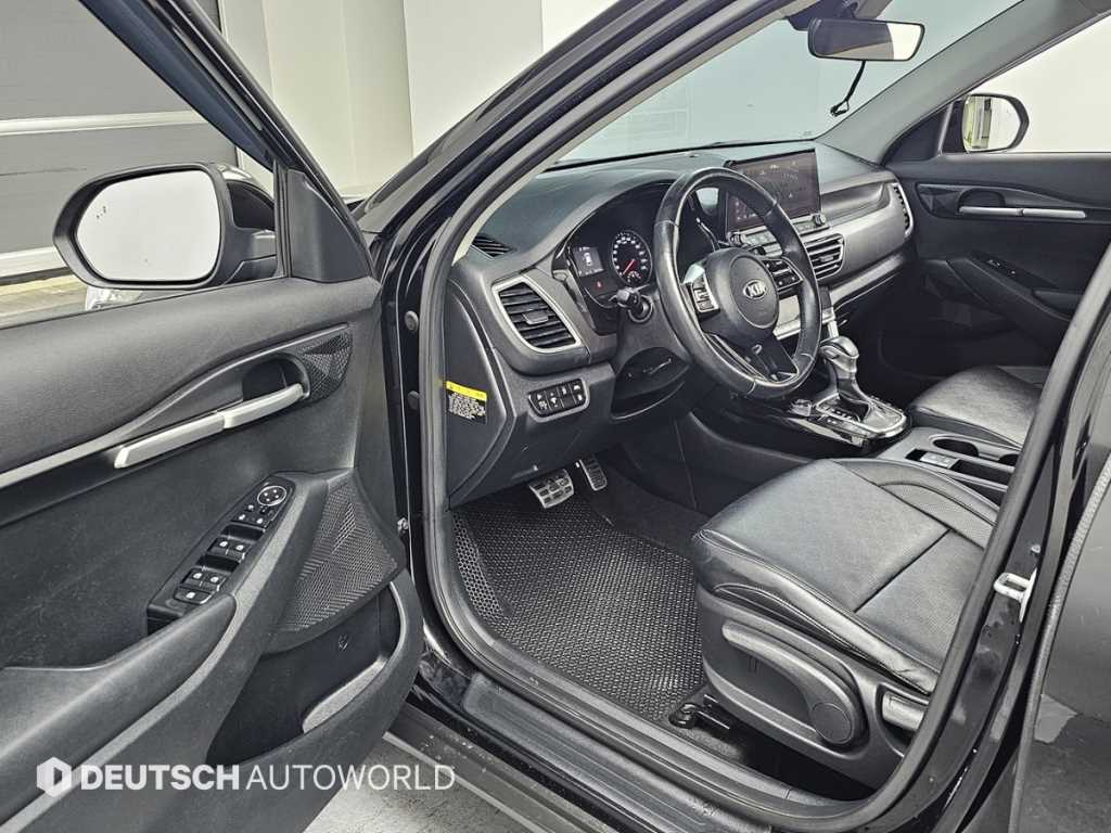 KIA Seltos - Vista 11