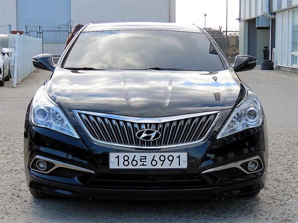 HYUNDAI Grandeur 2017 Negro - Importación desde Corea - HF Imports Iquique - Foto 1