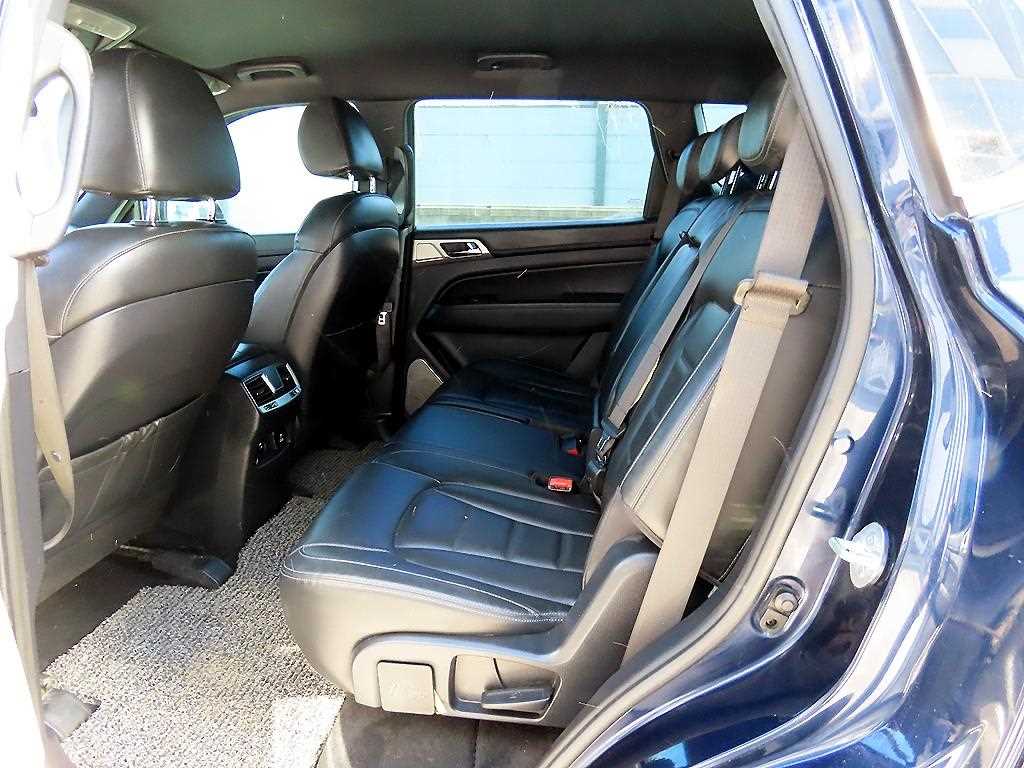 Ssangyong Rexton - Vista 6