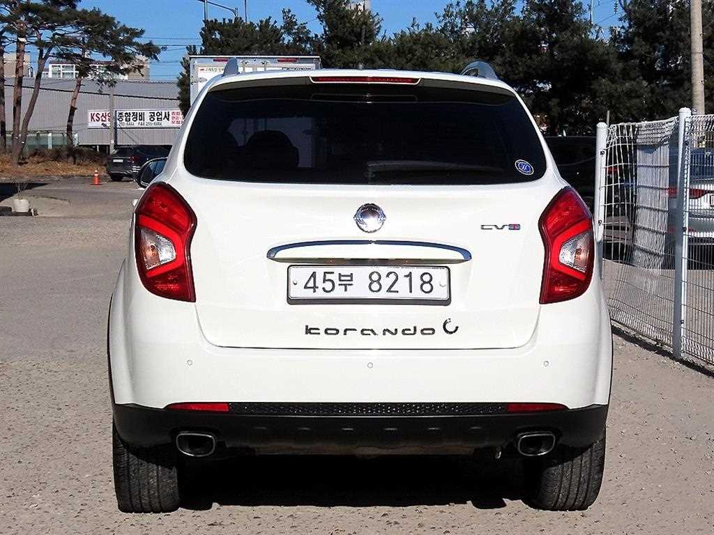 Ssangyong Korando - Vista 4