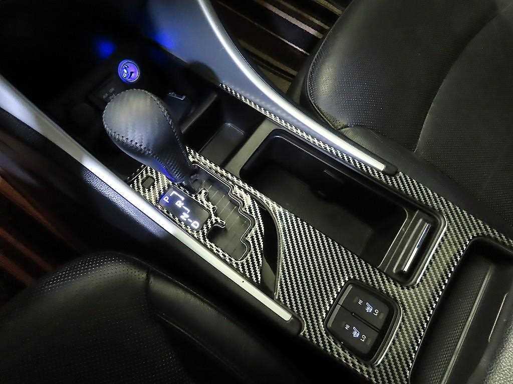 HYUNDAI Sonata - Vista 12