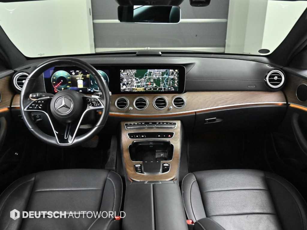 Mercedes Benz E class - Vista 7