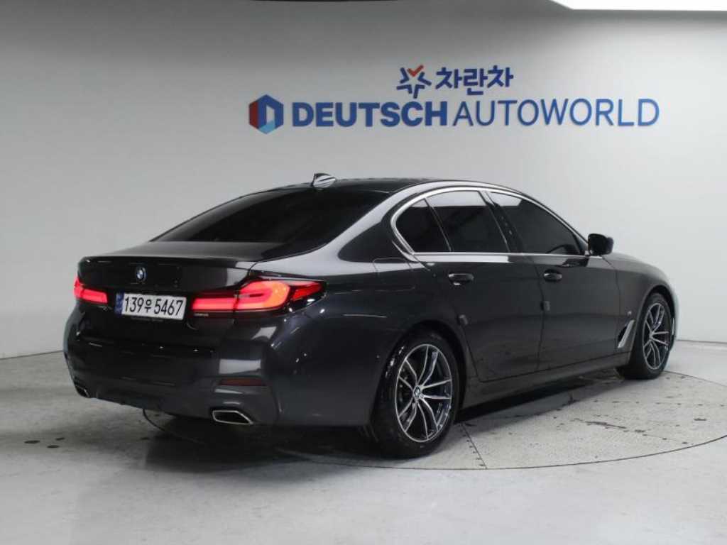 BMW 5 Series - Vista 2