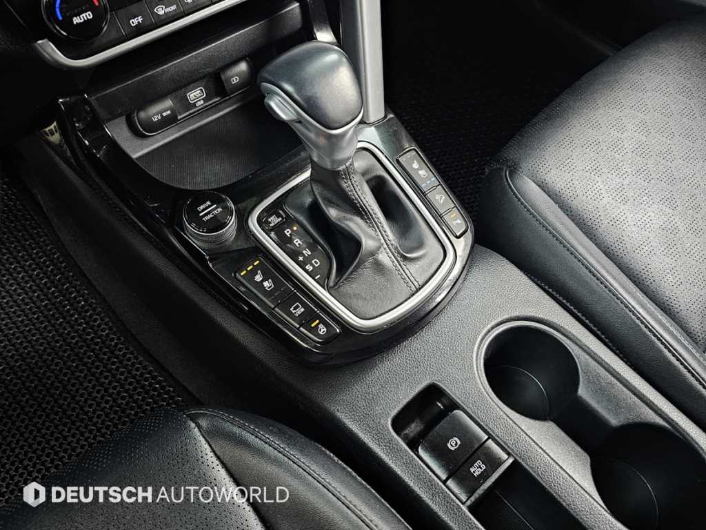 KIA Seltos - Vista 9