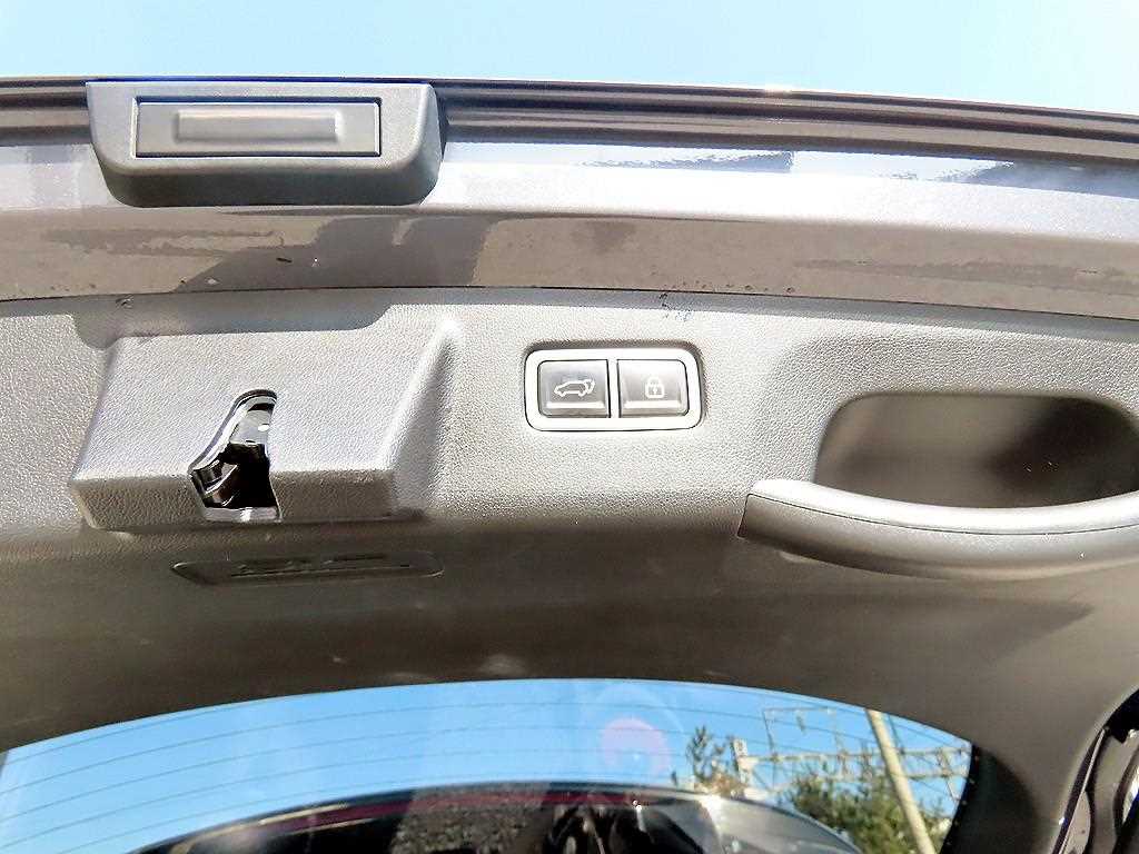 KIA Sorento 2021 Gris - Importación desde Corea - HF Imports Iquique - Foto 17