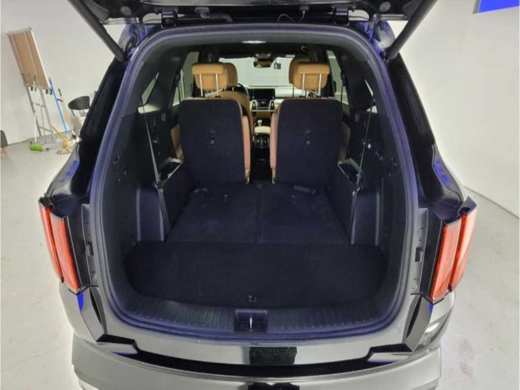 KIA Sorento - Vista 9