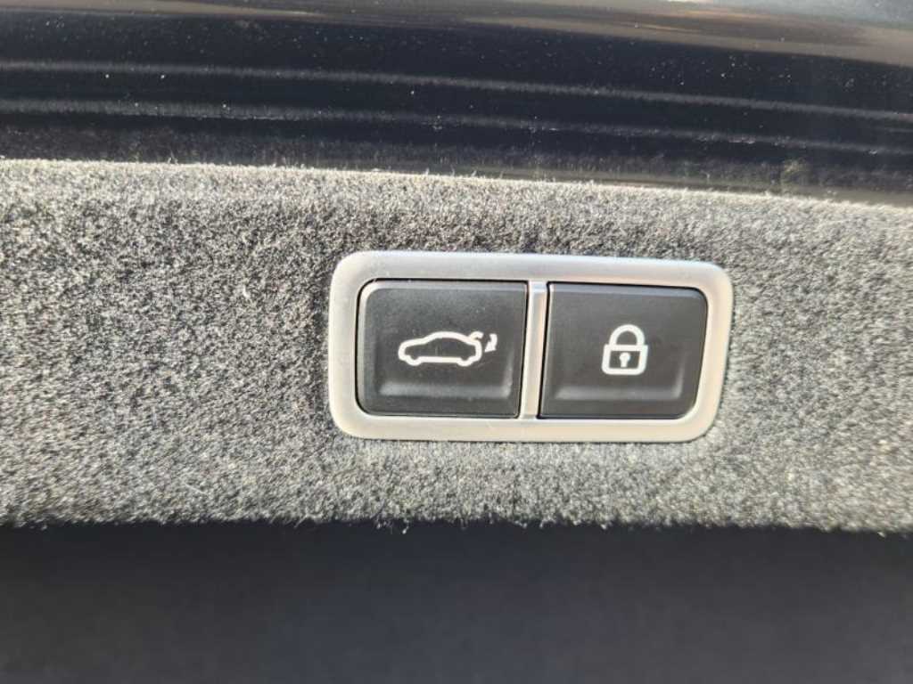 HYUNDAI Grandeur - Vista 6