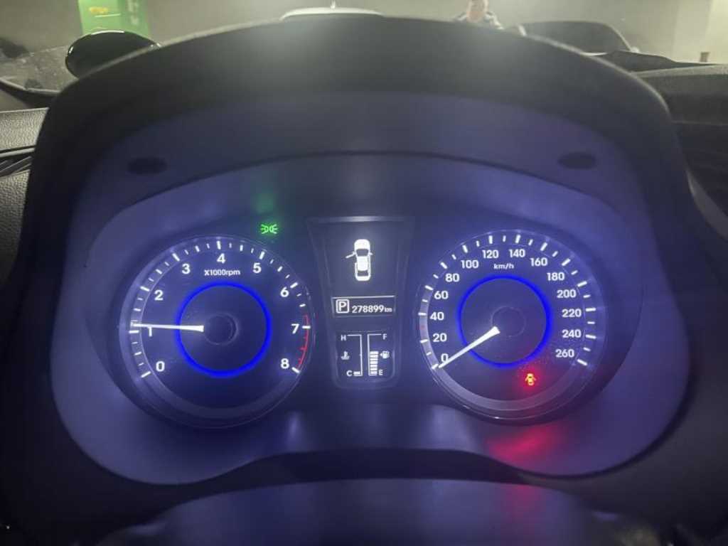 HYUNDAI Grandeur - Vista 7