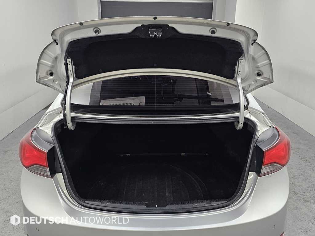 HYUNDAI Avante 2014 Gris - Importación desde Corea - HF Imports Iquique - Foto 20