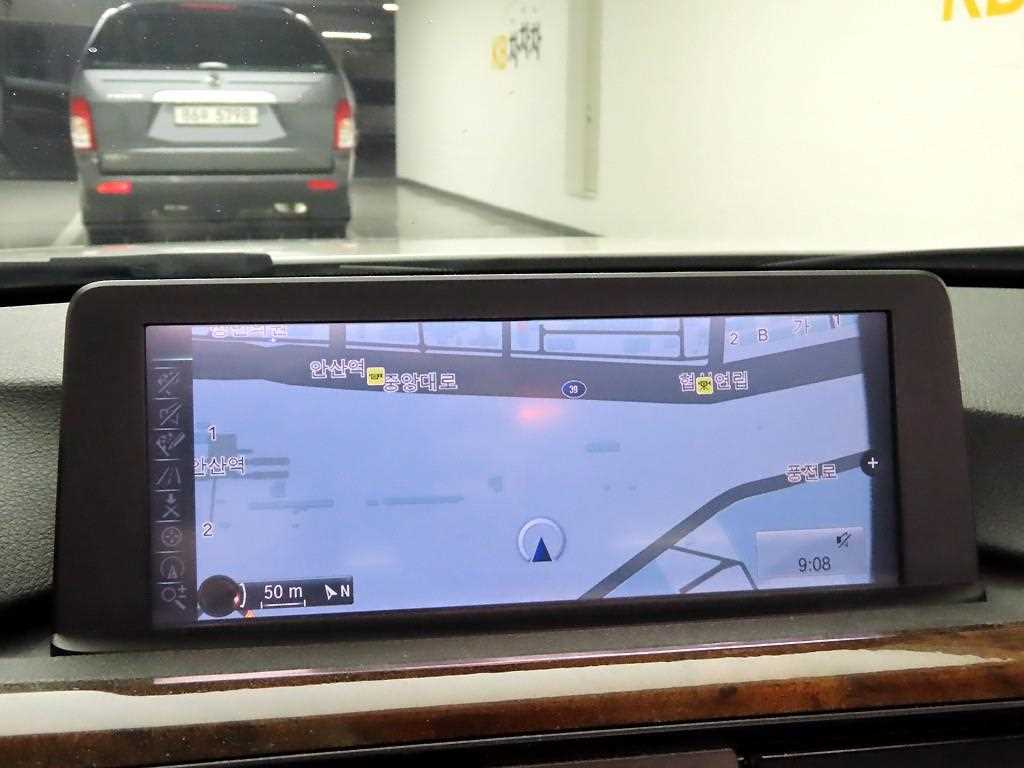 BMW 3 series - Vista 8