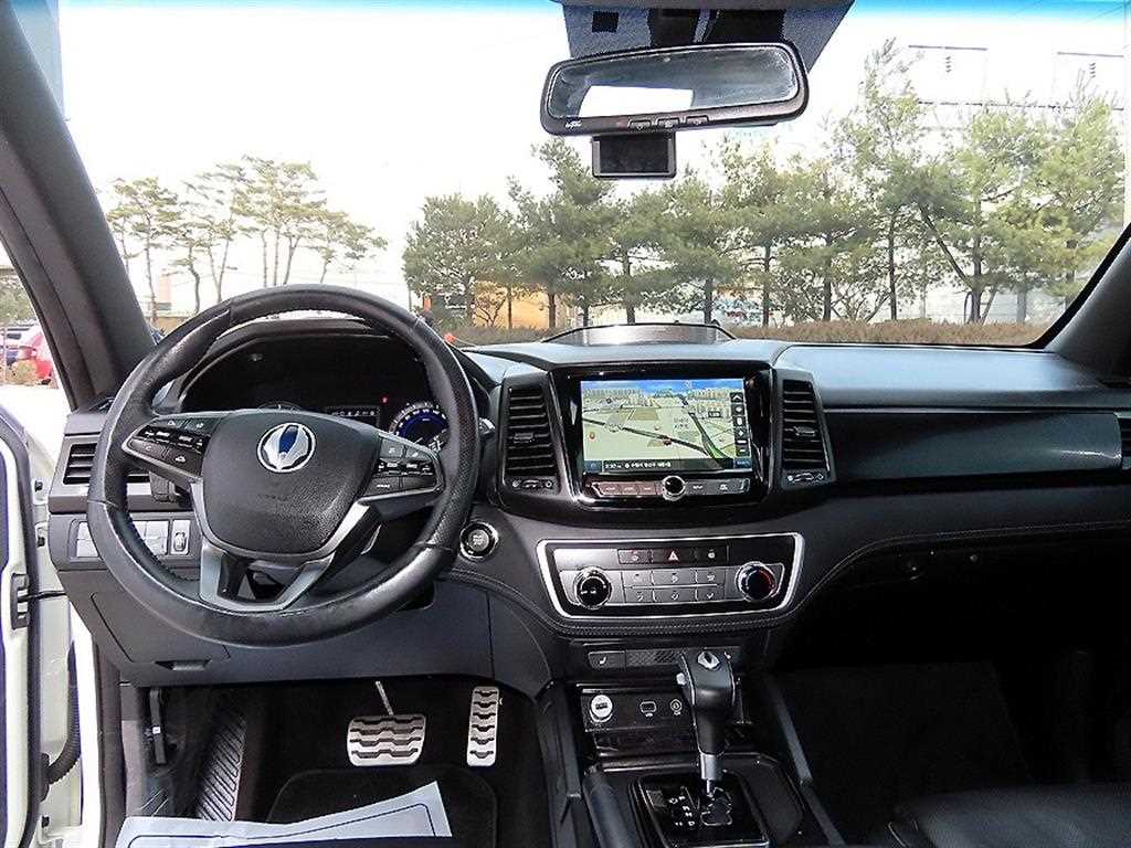 Ssangyong Rexton - Vista 7