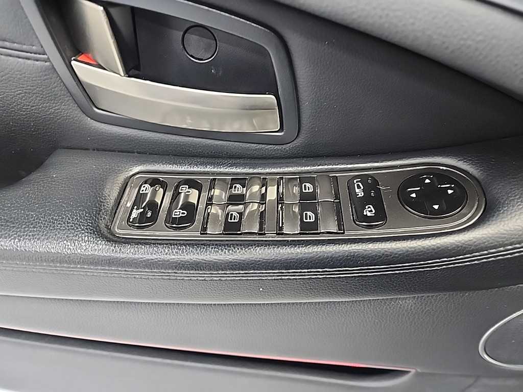 Ssangyong Chairman 2016 Negro - Importación desde Corea - HF Imports Iquique - Foto 18