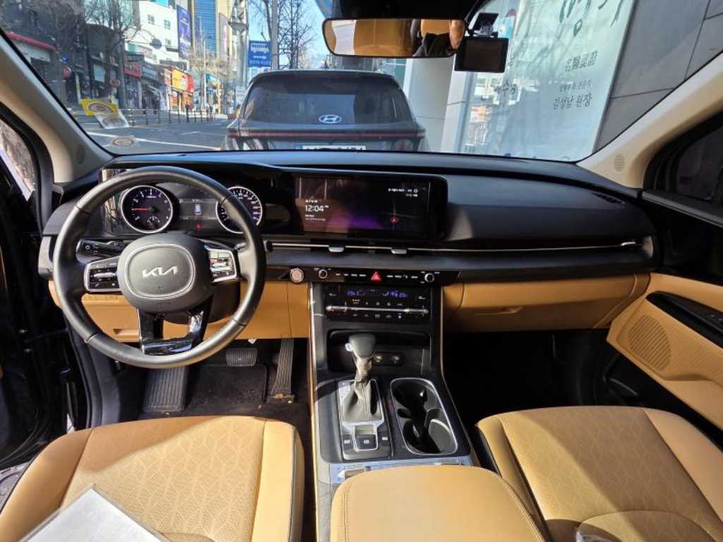 KIA Carnival - Vista 7