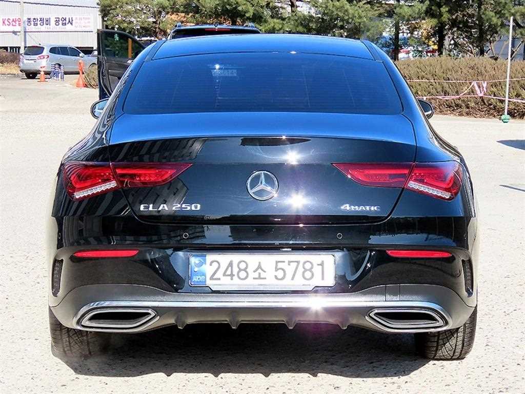 Mercedes Benz CLA Class - Vista 5