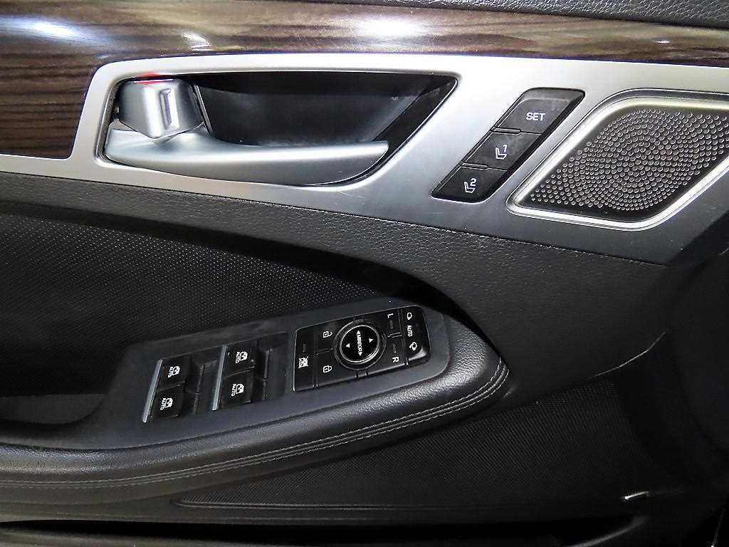 Genesis G80 2018 Negro - Importación desde Corea - HF Imports Iquique - Foto 13