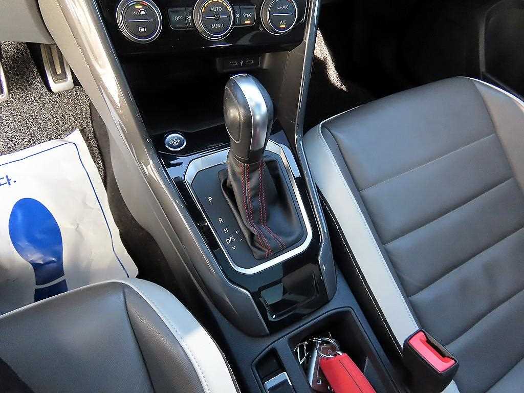 Volkswagen T-Roc - Vista 10