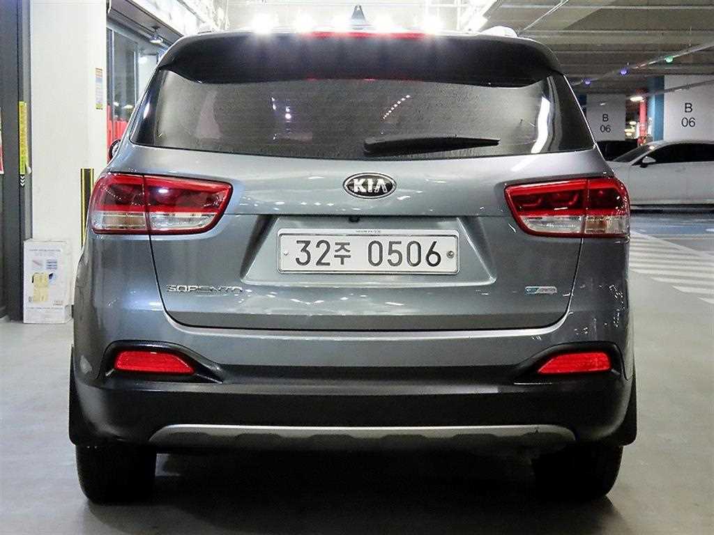KIA Sorento - Vista 5