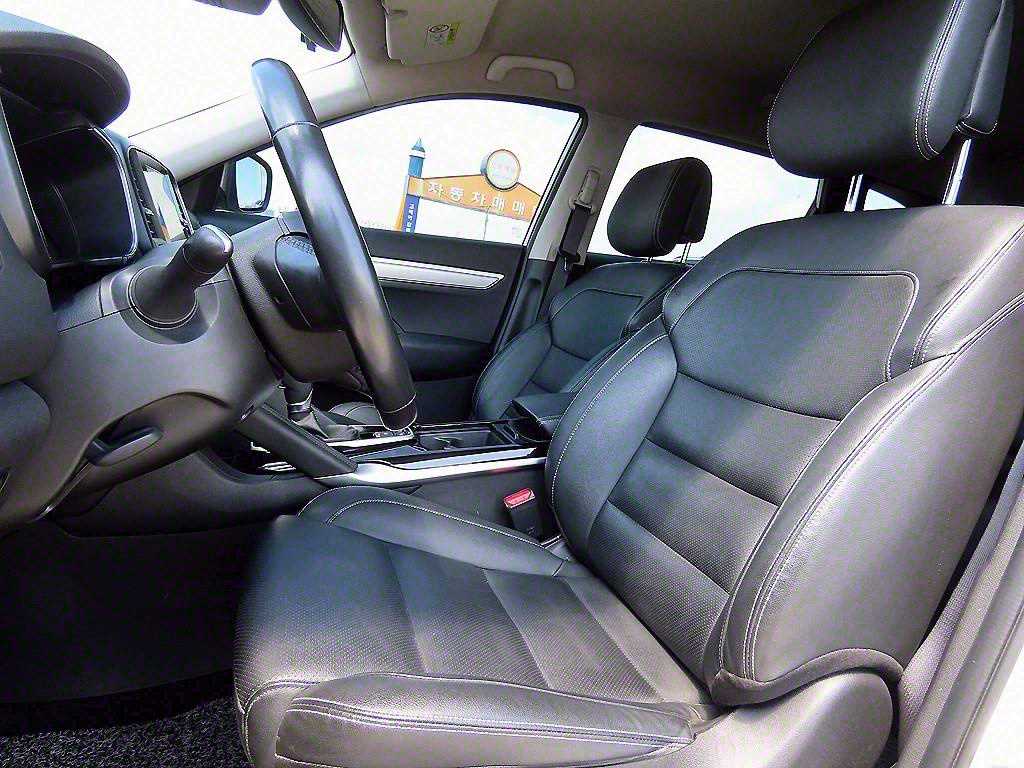 SAMSUNG QM6 - Vista 5