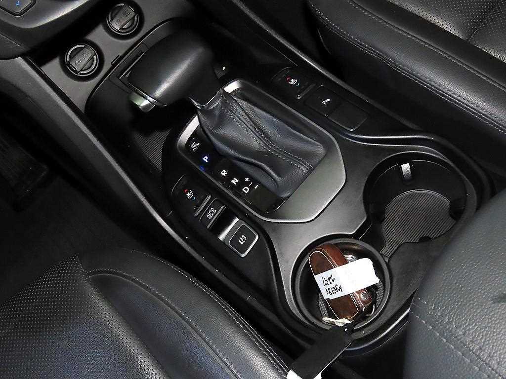 HYUNDAI Santa Fe - Vista 12