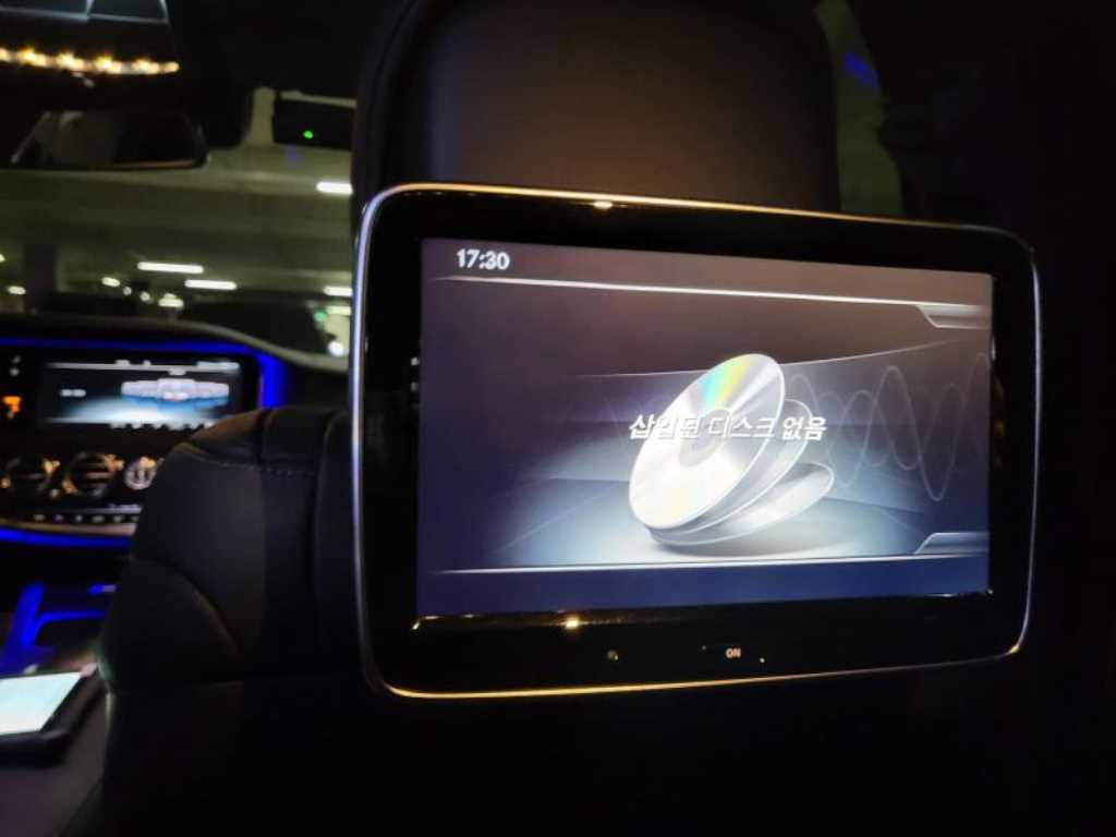 Mercedes Benz S Class - Vista 10