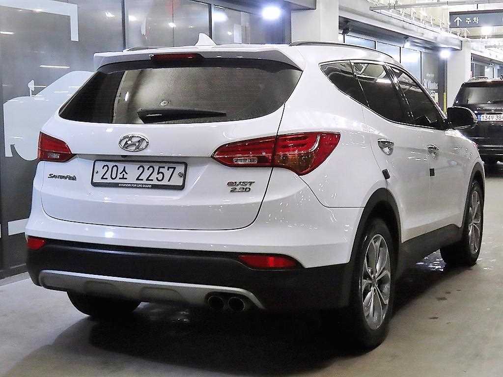 HYUNDAI Santa Fe - Vista 4