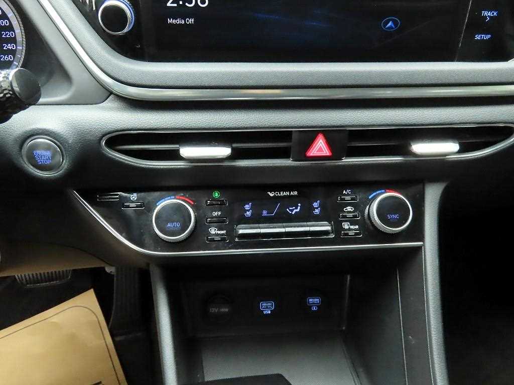 HYUNDAI Sonata - Vista 10