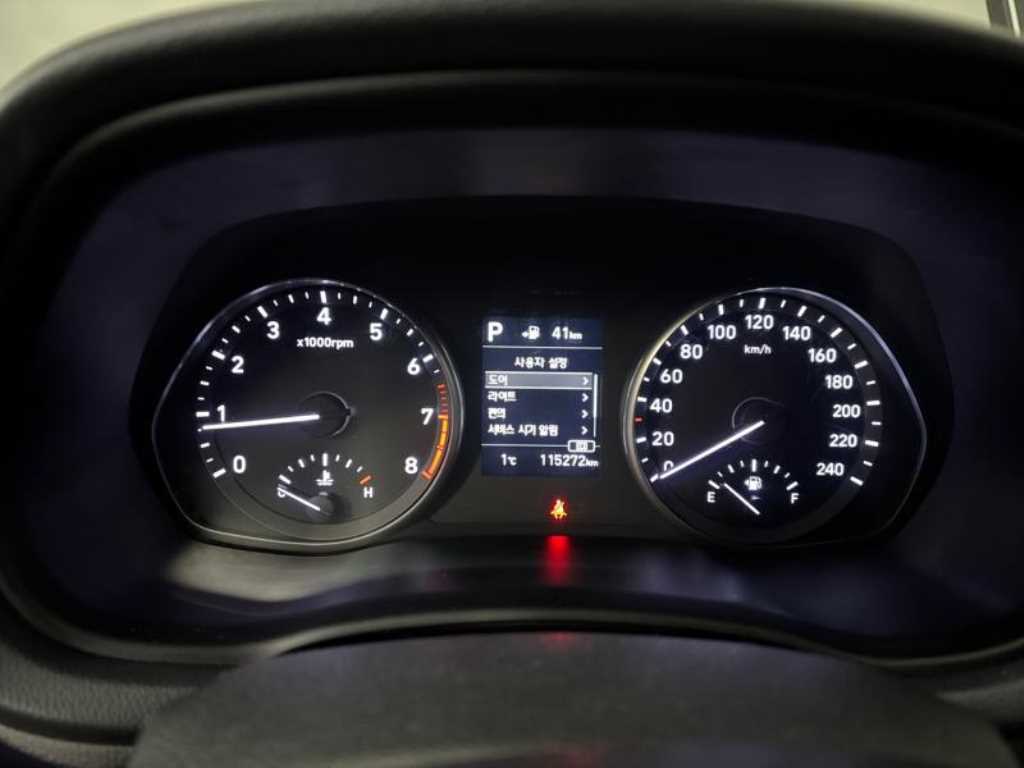 HYUNDAI i30 - Vista 10