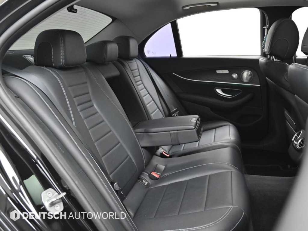 Mercedes Benz E class - Vista 12