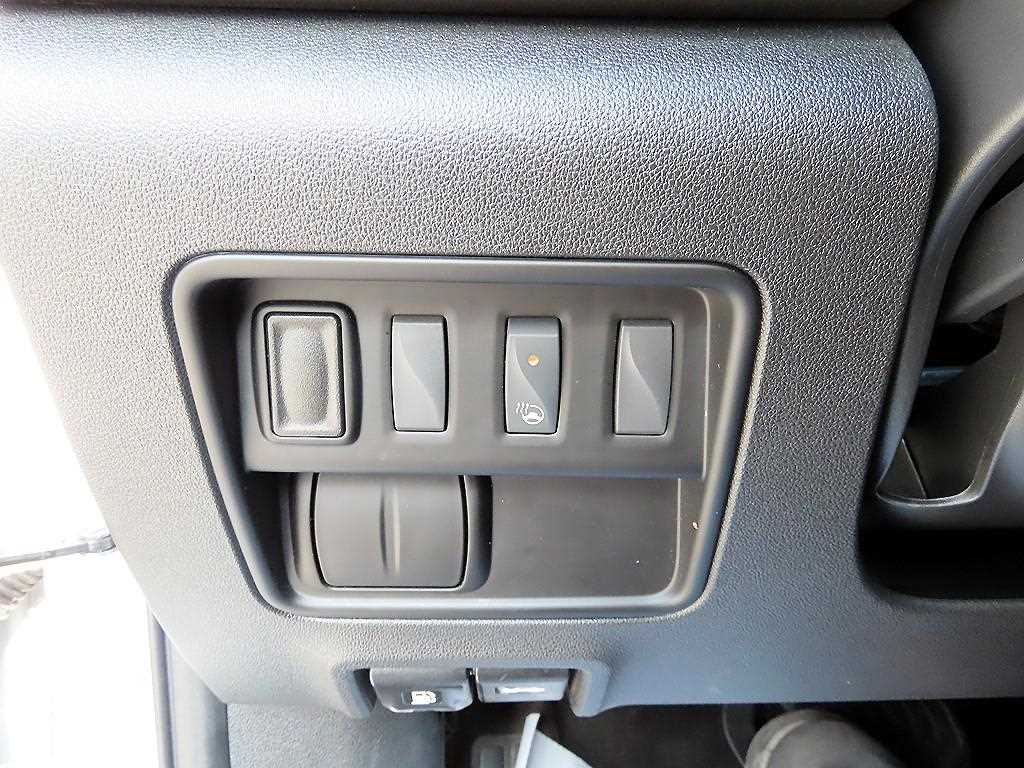 SAMSUNG QM6 - Vista 12