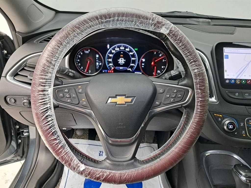 Chevrolet Malibu - Vista 7